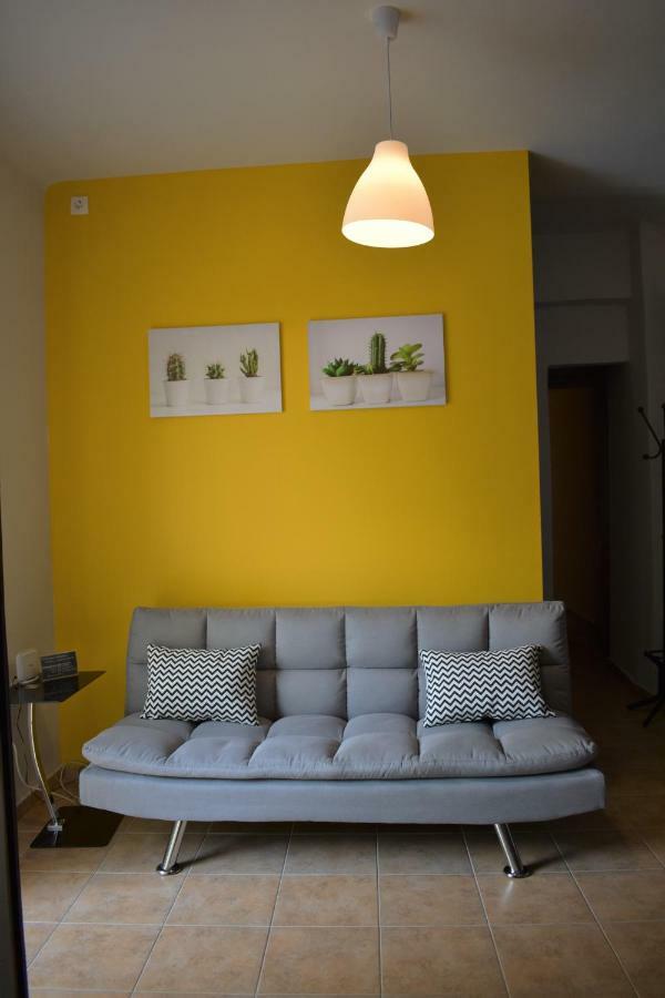 Cozy Apartment In Central Athènes Extérieur photo