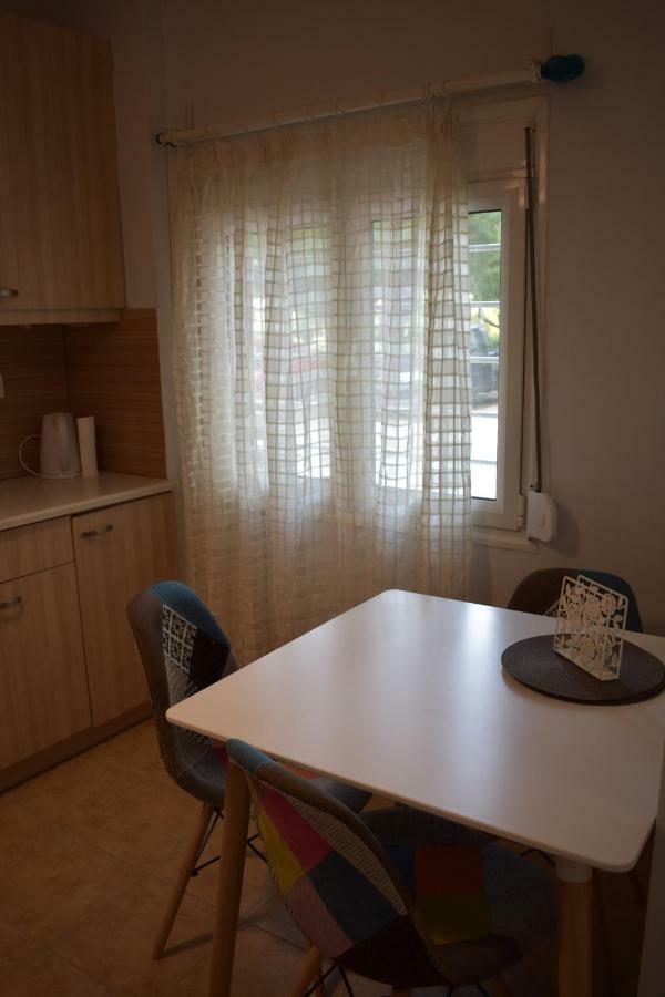 Cozy Apartment In Central Athènes Extérieur photo